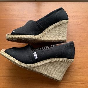 Black Tom wedges size 7